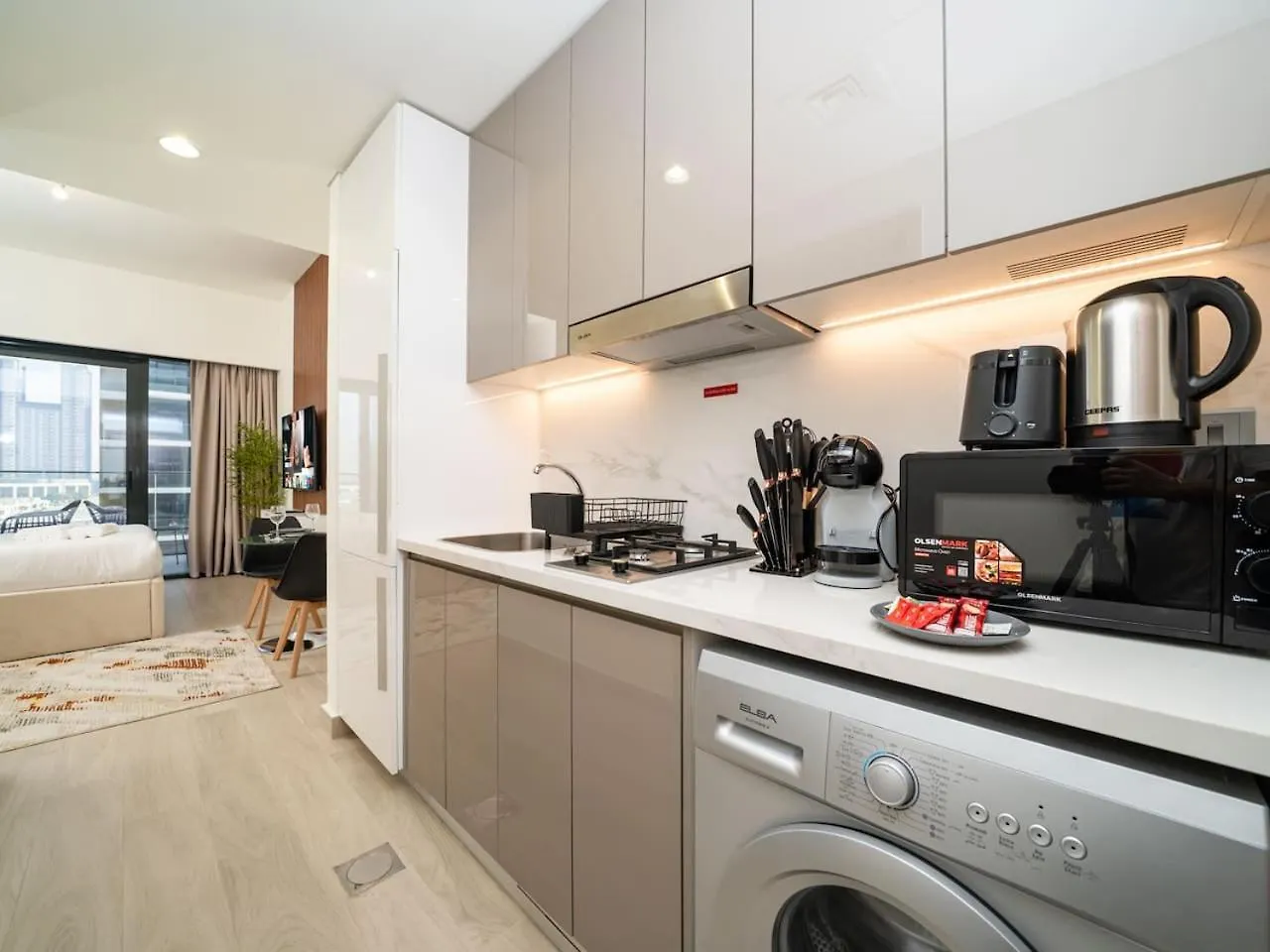 Apartment Sleek Studio In Azizi Riviera Modern And Cozy Stay Dubai