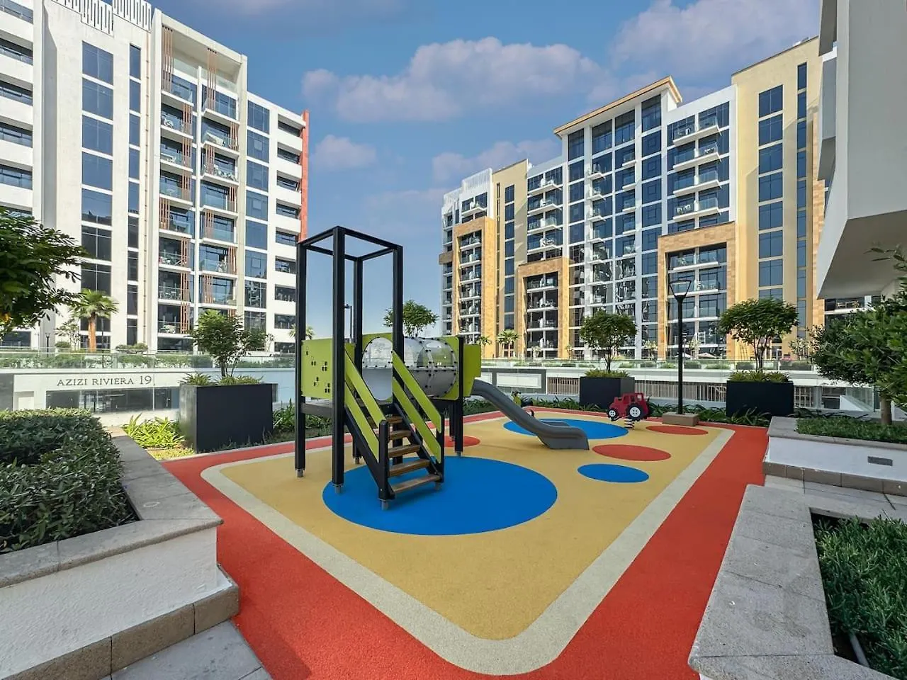 Sleek Studio In Azizi Riviera Modern And Cozy Stay Dubai Apartment